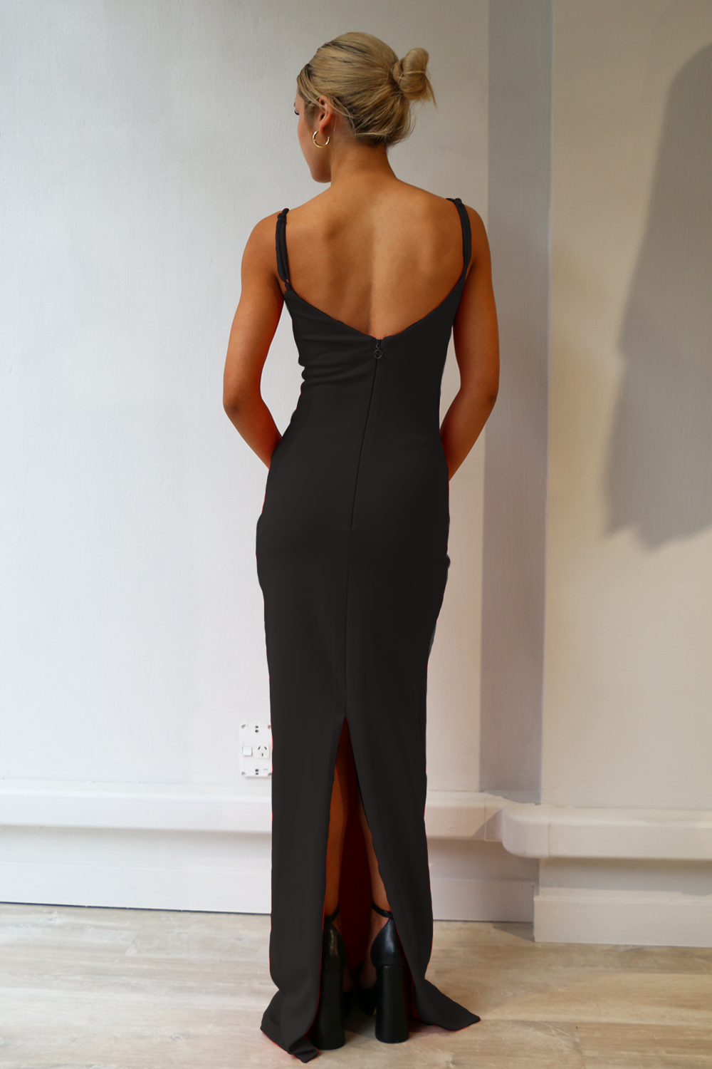 Bailey Gown Black Stylestarter Bailey Gown Black Stylestarter