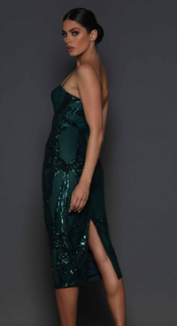 *BUY NOW* Jones Midi (Size M & XL)